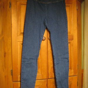 NWT Women's Skinny Fit Blue Jeans  with Cotton Inside Large